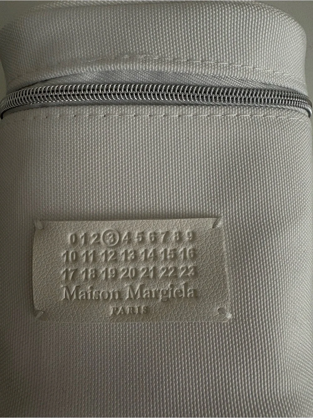 🤍Maison Margiela White Vanity / Cosmetic Case